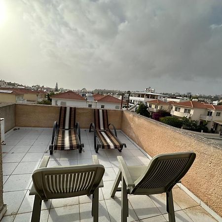 Town House, Ilios Ii, Kato Paphos Villa Exterior photo
